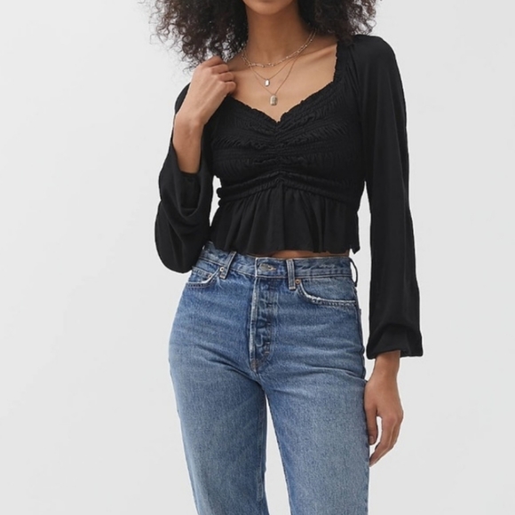 Urban Outfitters Tops - Urban Outfitters Black Shaina Long Sleeve Ruched Cropped Top